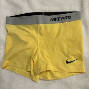 Nike pro shorts Medium